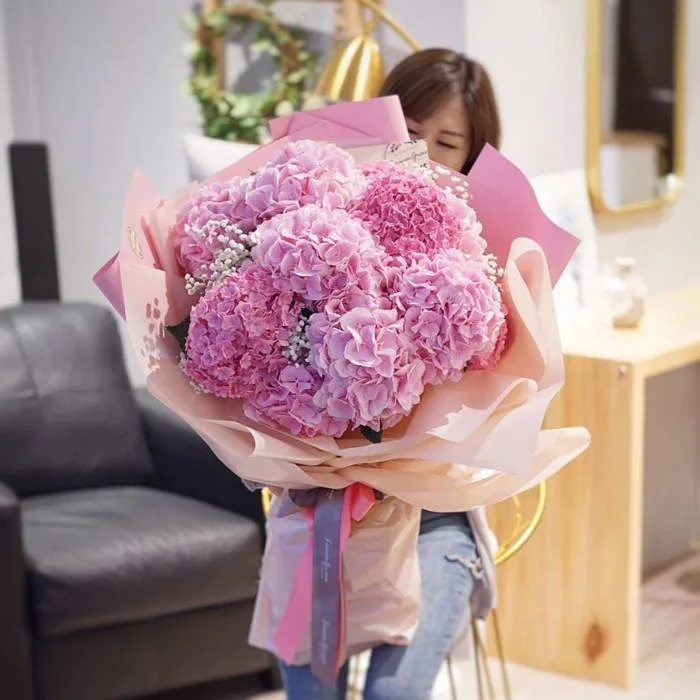 Đồi Hoa Nhỏ - FlowerSight - Tiệm Hoa Cẩm Tú Cầu HCM