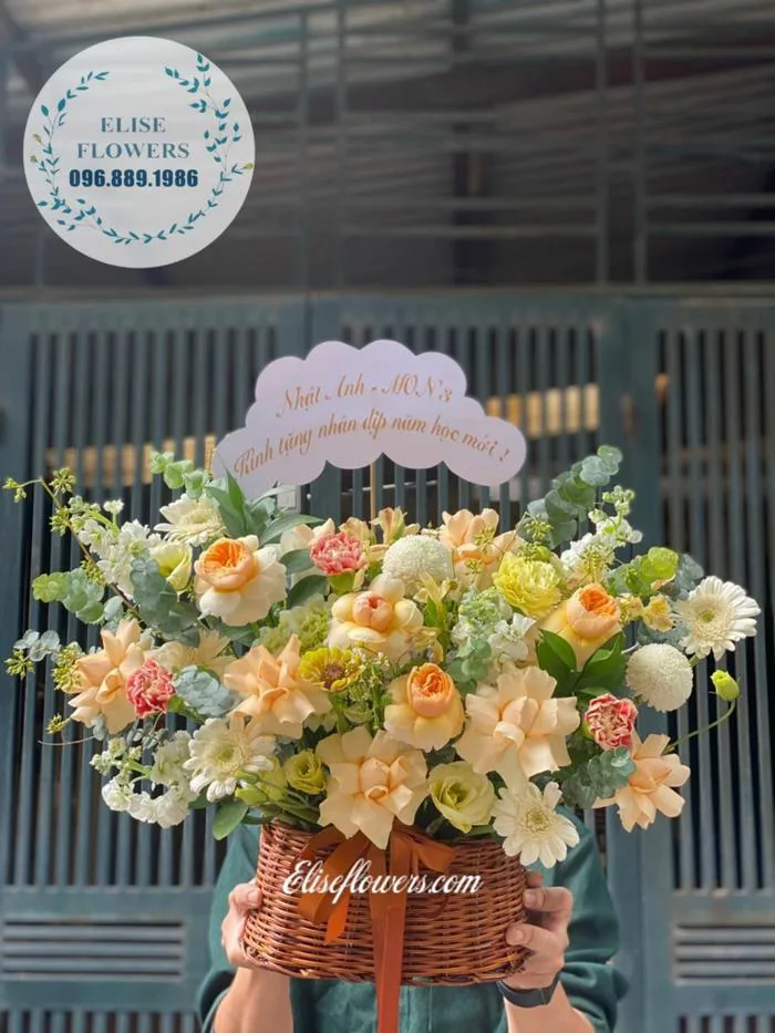 Giỏ hoa chúc mừng sinh nhật Anh/Em trai.Giỏ hoa sinh nhật đẹp ở Hà Nội