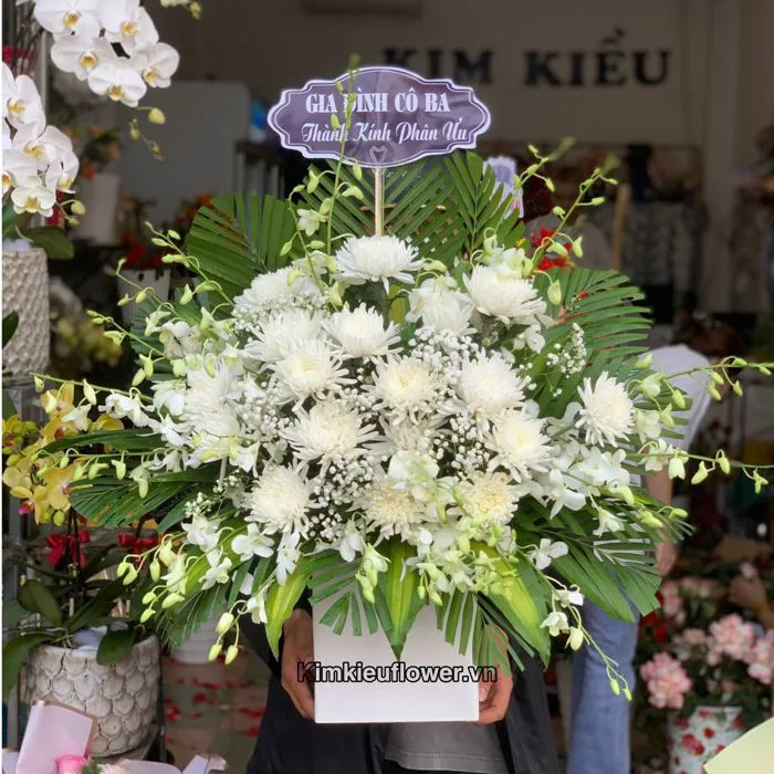 giỏ hoa viếng cúc trắng, lan trắng - GV07