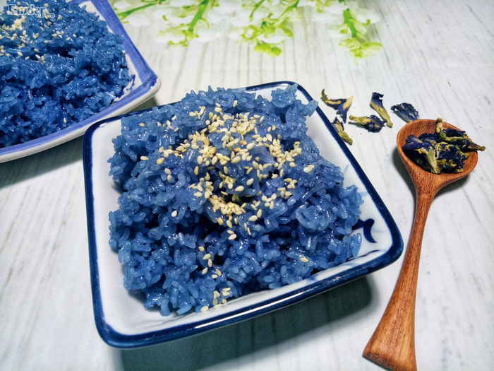 Những tác dụng bất ngờ từ hoa đậu biếc - Bệnh viện đa khoa Lãnh Binh Thăng