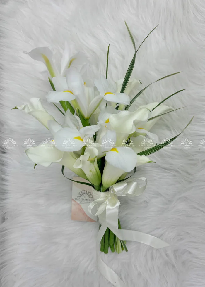 Hoa Cưới Calla Lily mix Diên Vĩ (iris) trắng A214 - The Time Less Flowers