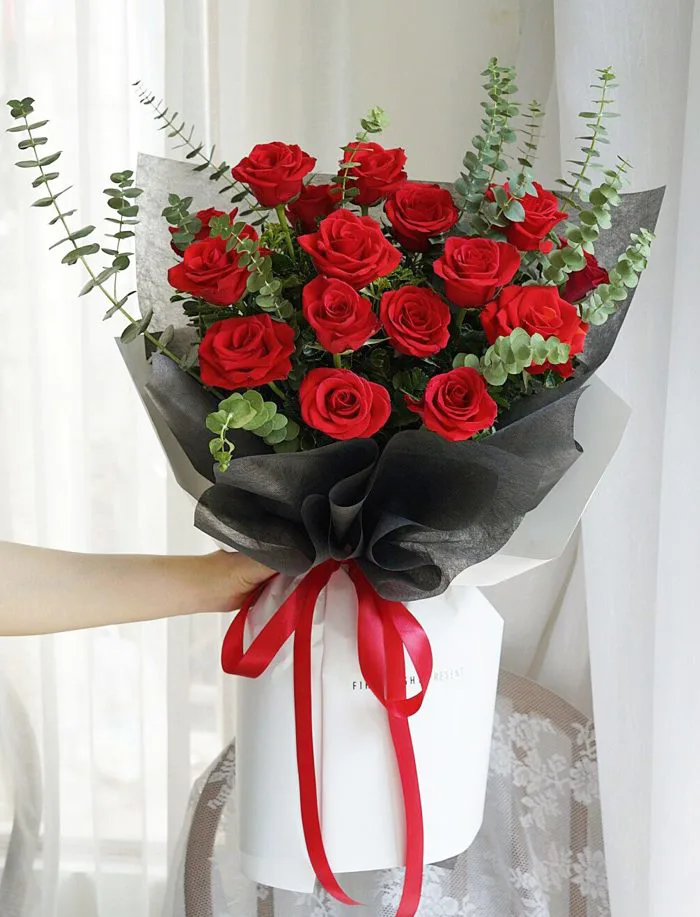 Bó Hoa Hồng Đỏ More Than Love BM11