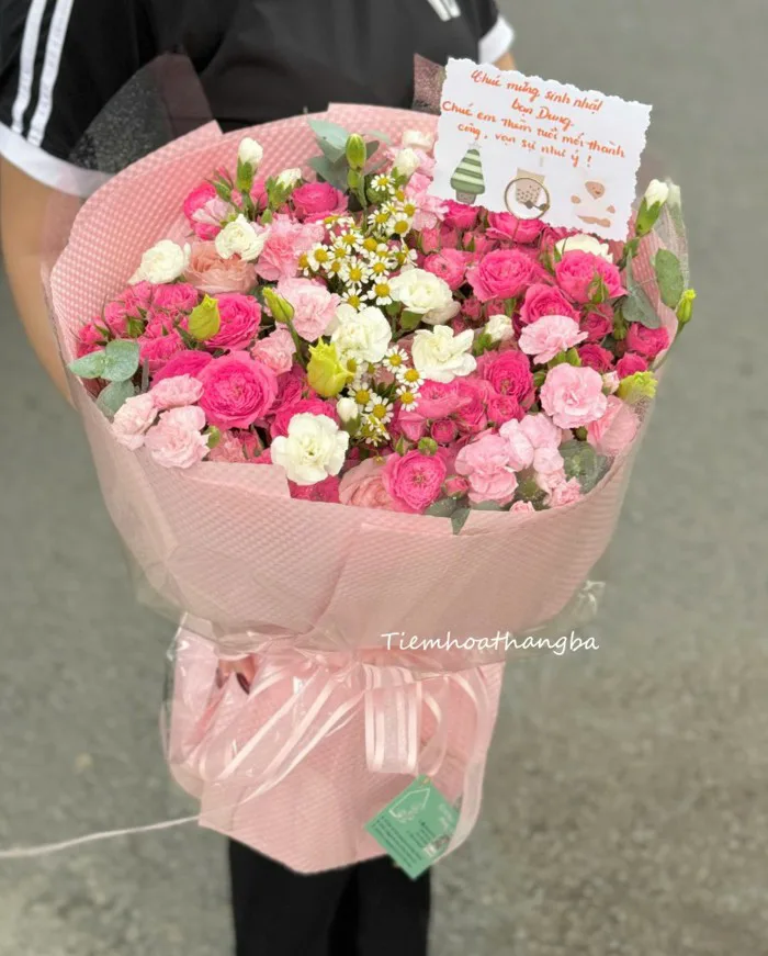 Bó Hoa Hồng Chùm Sophia Mix Cẩm Chướng