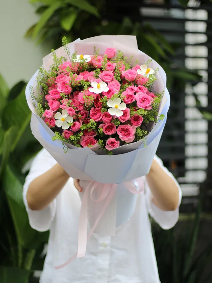 POEM FLOWERS - Bó hoa sinh nhật. - Bó hoa hồng chùm sophia hottrend