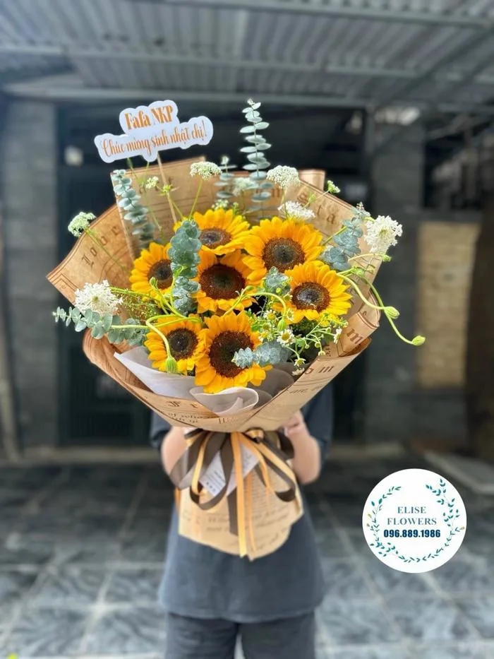 Bó hoa hướng dương chúc mừng tốt nghiệp | Đặt hoa tốt nghiệp đẹp