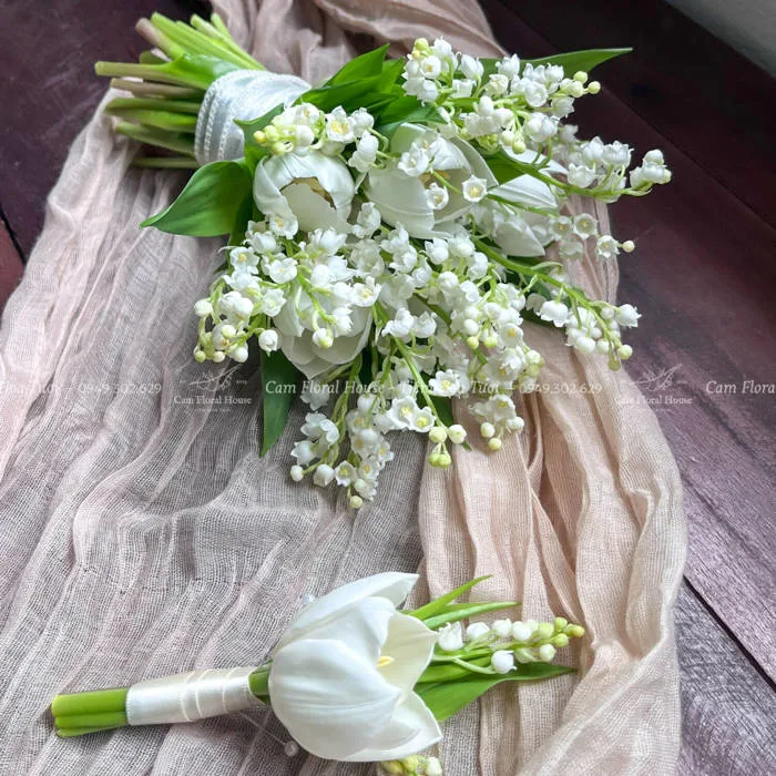 Hoa cưới linh lan phối tulip Hà Lan
