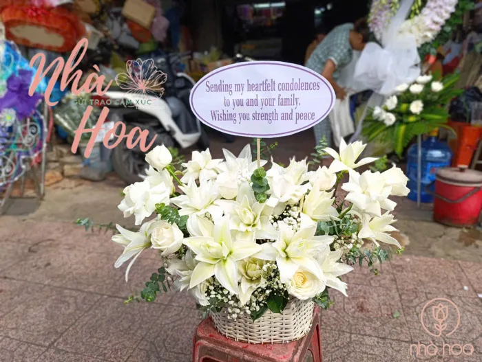 Giỏ Hoa Ly Kép - Nhà Hoa uy tín,giá rẻ, đẹp,sang trọng...