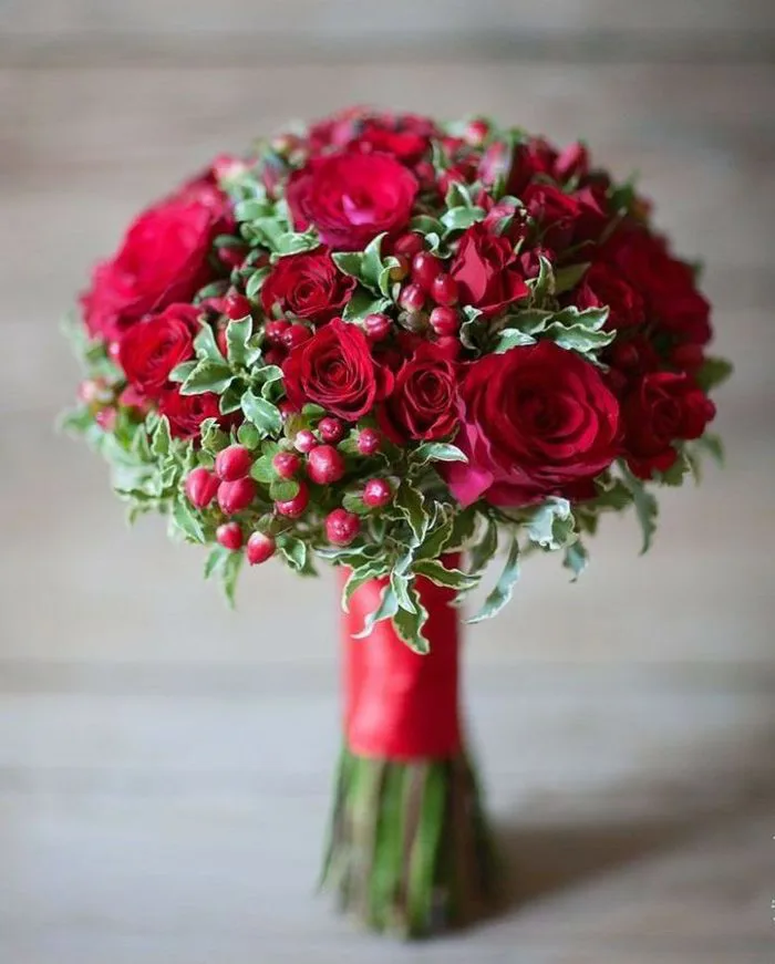Hoa Cưới Mao Lương Hồng Đỏ A131 - The Time Less Flowers