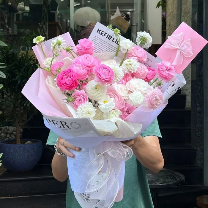 Bó Hoa Tặng Cô Từ Hoa Mao Lương Hồng, Trắng Mix Nhiều Hoa Phụ - HOA TƯƠI HOA  MỸ - DỊCH VỤ HOA TƯƠI UY TÍN TẠI TPHCM
