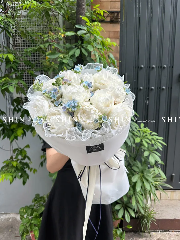 Hoa Bó Mẫu Đơn Trắng 10 Bowl Of Cream R131 - SHIN Flowers