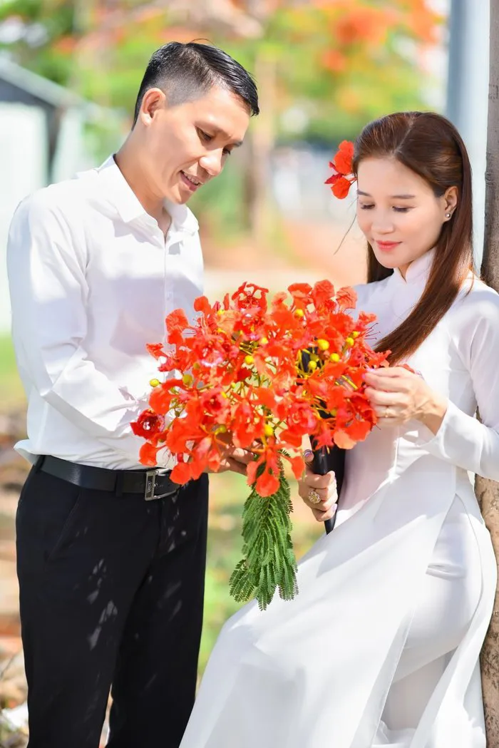 Con đường hoa phượng - Chụp ảnh áo dài nữ sinh thơ mộng - Love Áo Dài