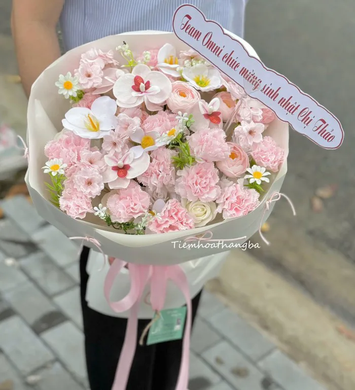 Bó Hoa Sáp Tone Hồng Lưu Giữ Vẻ Đẹp Bền Lâu