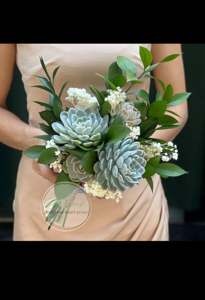 Được tặng một giỏ hoa sen đá: Đây là việc bạn cần làm! - TAflorist
