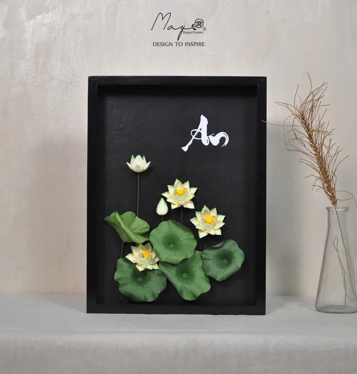 Tranh hoa sen trắng nền đen size 30x40cm - Maypaperflower