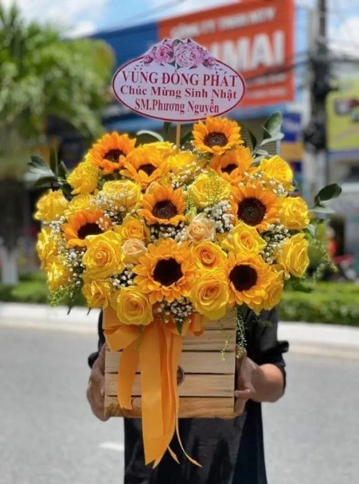 Hoa tặng đồng nghiệp - Shop Hoa Tươi Xuân Thành