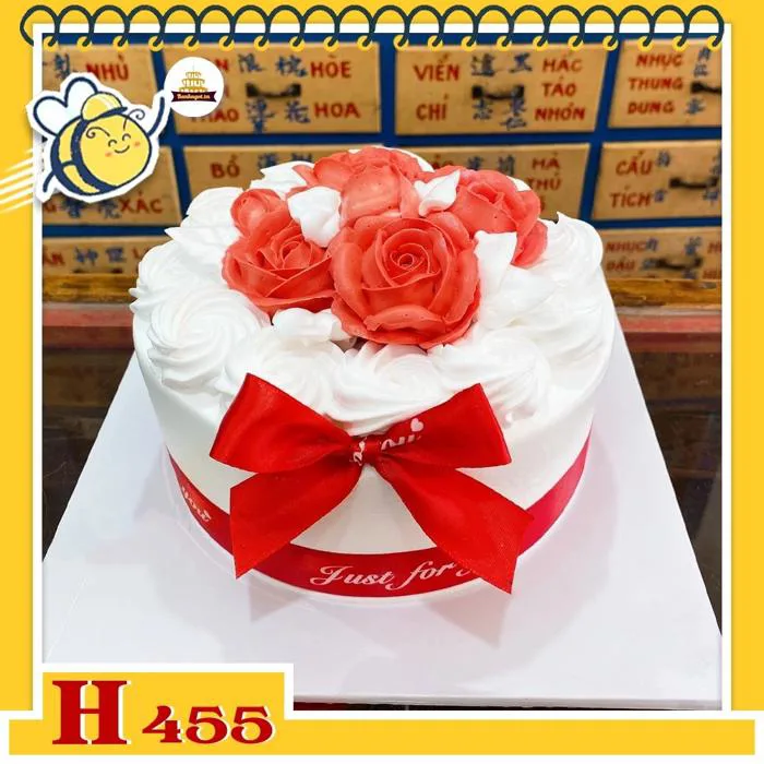 Bánh kem sinh nhật H455 hoa hồng đỏ tặng người yêu lãng mạn và ấm áp | Bánh  kem hương vị Việt - Banhngot.vn Quà tặng doanh nghiệp