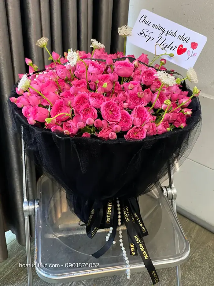 Bó Hoa Hồng Chùm Sophia Tặng Sếp Nữ Sang Trọng