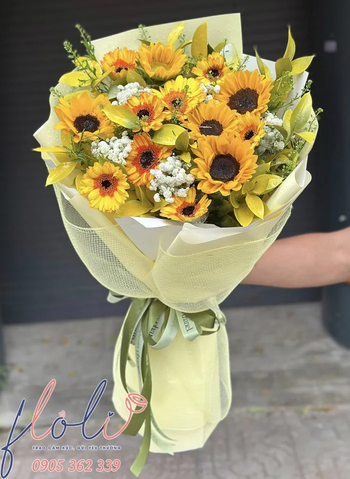 Tư vấn tặng hoa chúc mừng sinh nhật cô giáo đẹp, sang trọng, ý nghĩa - FLoLi