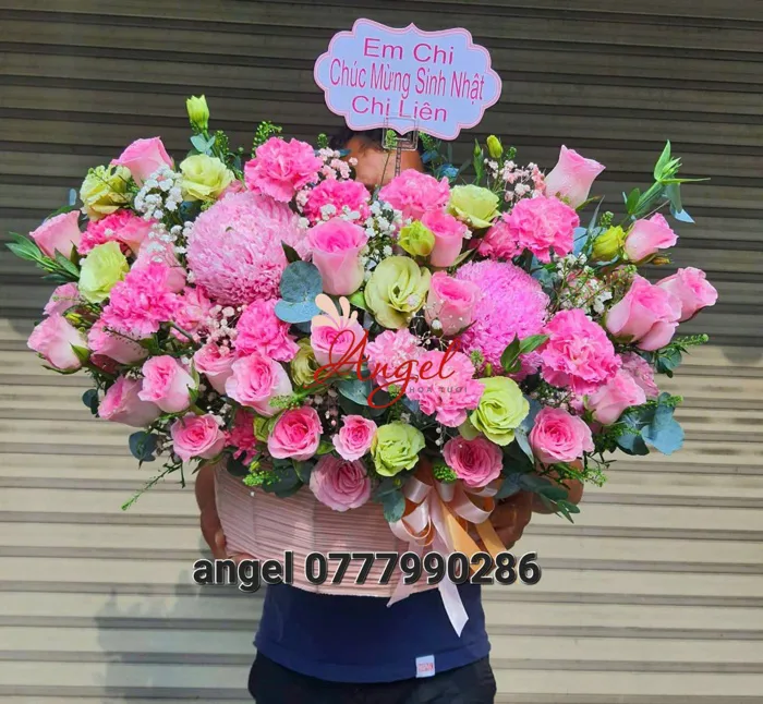 lẵng hoa chúc mừng sinh nhật vợ yêu
