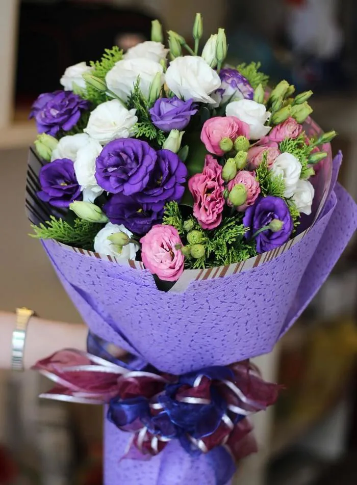 Gợi ý 8 mẫu hoa chúc mừng sinh nhật bố đẹp, ý nghĩa, ấn tượng - FLoLi