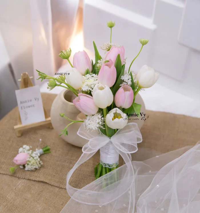 Hoa Cưới Tulip Hồng mix Tulip Trắng, Voan G293