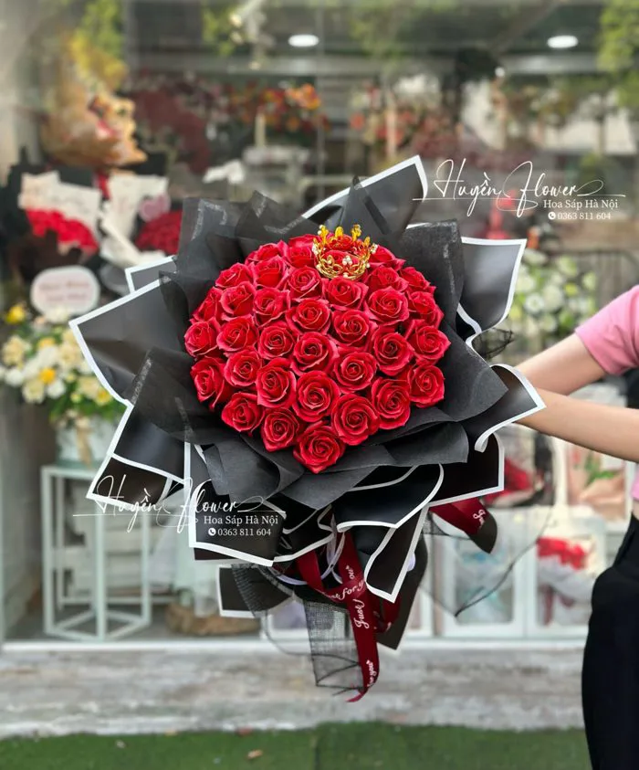 Bó hoa hồng sáp đỏ đô tròn xòe - Hoa Sáp Hà Nội - Huyền Flower