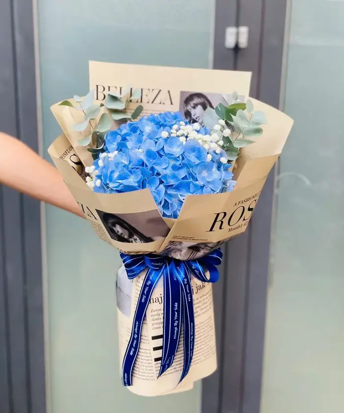 Bó hoa cẩm tú cầu 1 bông màu xanh dương tặng sinh nhật, người yêu