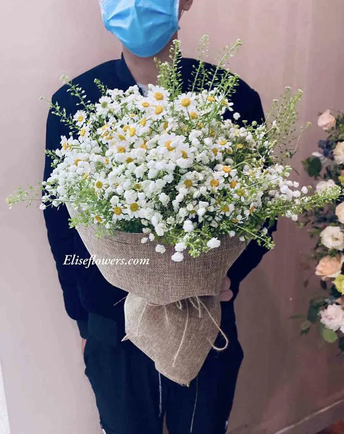 Bó hoa cúc tana mix baby trắng tặng bạn gái | Hoa sinh nhật ở Cầu Giấy
