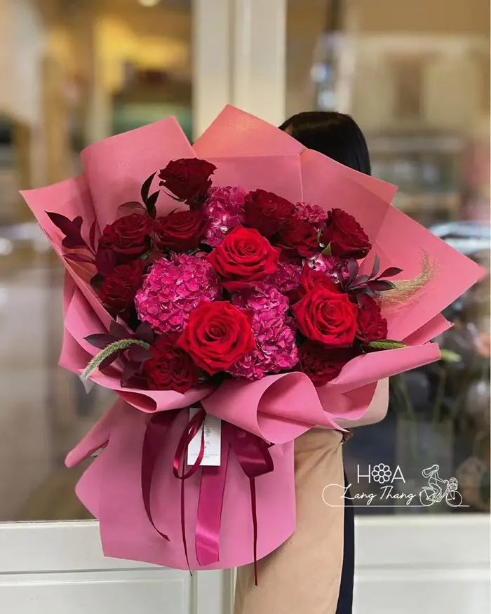 Bó hoa hồng sinh nhật Hà Nội — Hoa tươi nhập khẩu giao 2h | Hoa Lang Thang  Florist