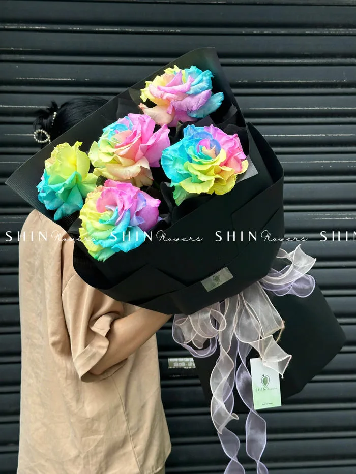 Bó 5 Hoa Hồng Xanh Nhập Ecuador 7 màu Fancy cake S155 - SHIN Flowers