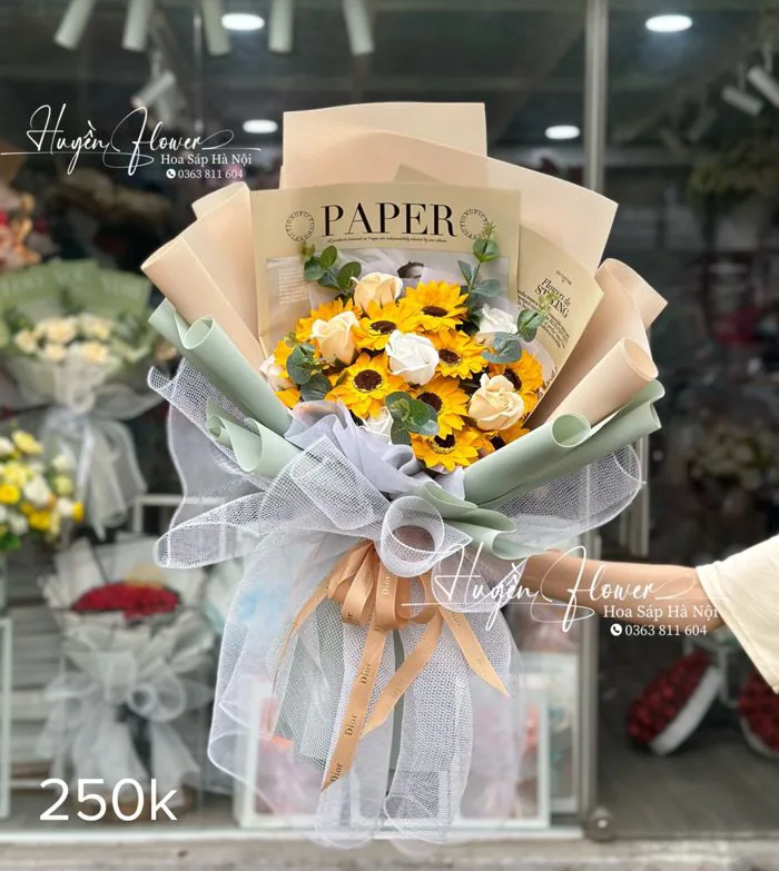 Bó hoa Tốt Nghiệp - Hoa hướng dương tốt nghiệp - Hoa Sáp Hà Nội - Huyền  Flower