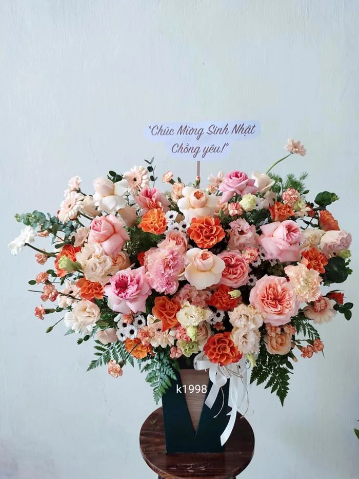 Lẵng hoa nhập khẩu chúc mừng sinh nhật tại Hà Nội - Hoa sinh nhật Hà Nội -