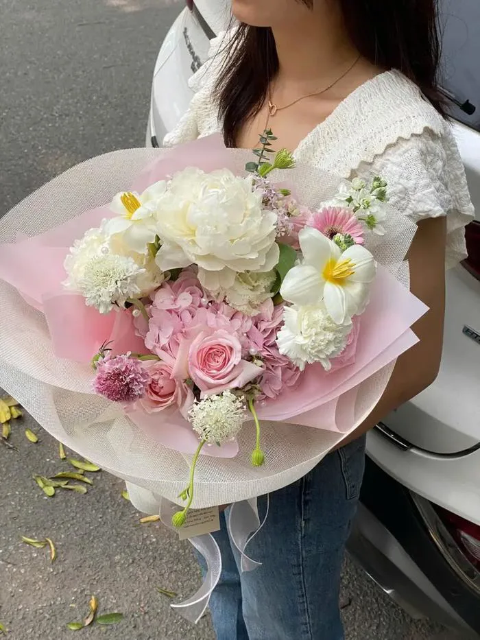 Quà tặng sinh nhật 40 tuổi cho bố: hoa tươi nhập khẩu cao cấp Hà Nội | Hoa  Lang Thang Florist