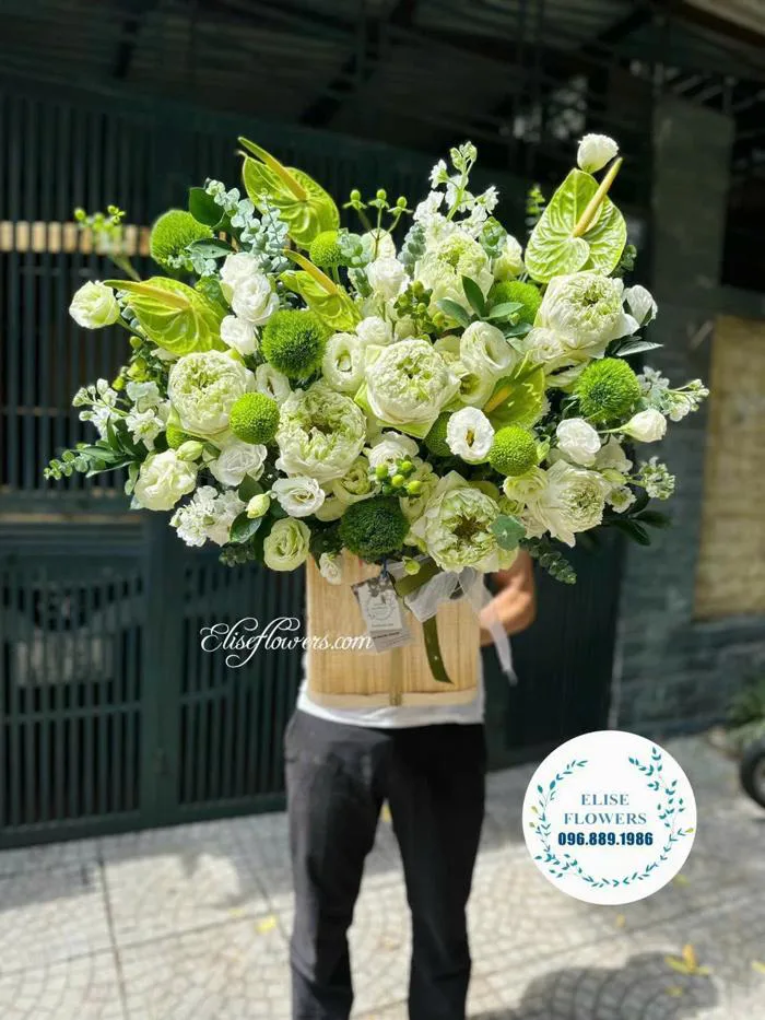 Lẵng hoa sen tone xanh lá chúc mừng sinh nhật. Hoa sinh nhật Sếp đẹp