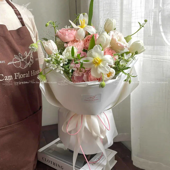Bó hoa khu vườn tulip sang chảnh tặng sinh nhật