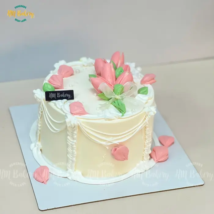 Bánh kem hoa Tulip 16cm - HMcake