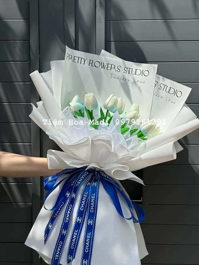 Hoa Tulip Màu Trắng Món Quà Sinh Nhật - Tiệm Hoa Madi