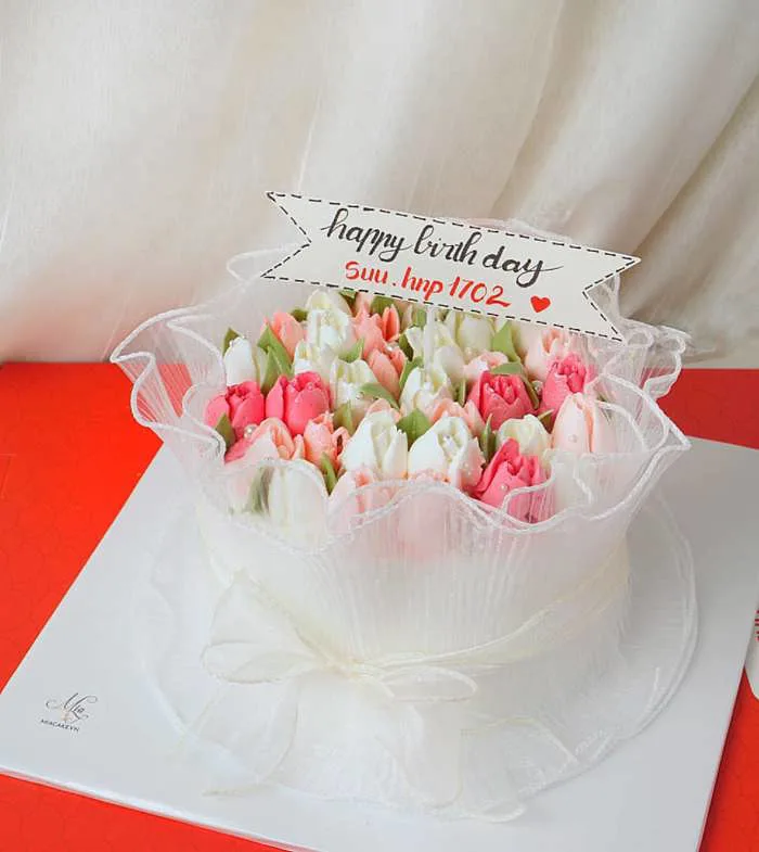 Mẫu bánh kem hoa Tulip - Tiệm bánh MiaCake Đà Nẵng