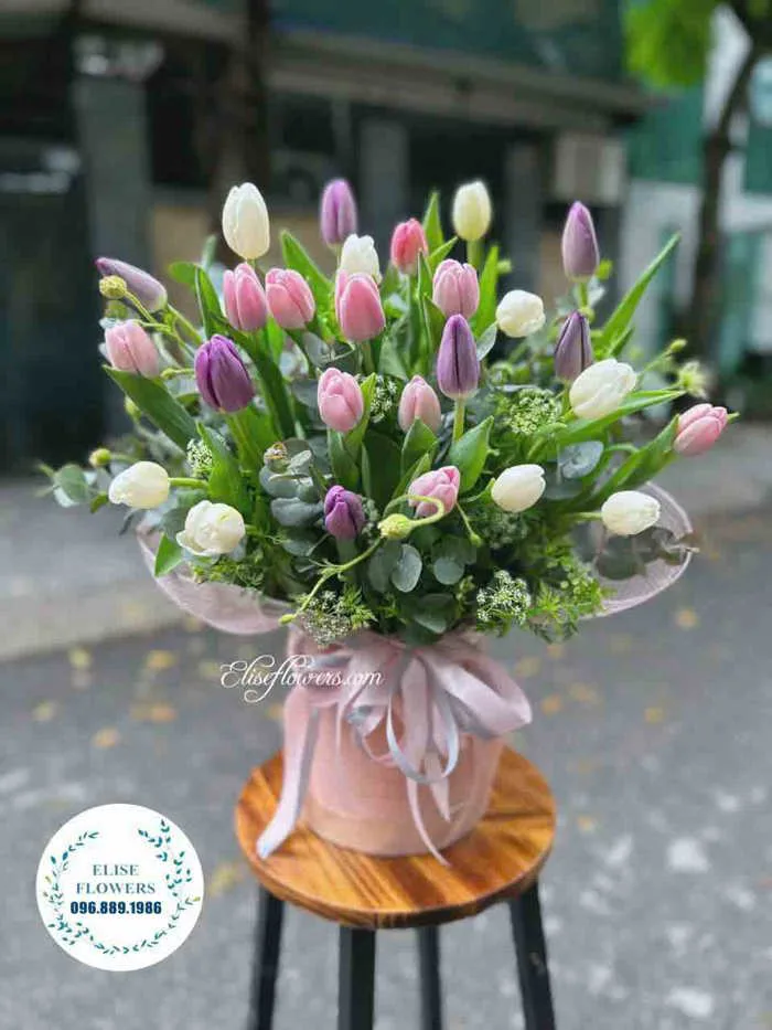 Hộp hoa Tulip nhiều màu tặng sinh nhật bạn gái | Hoa sinh nhật Hà Nội