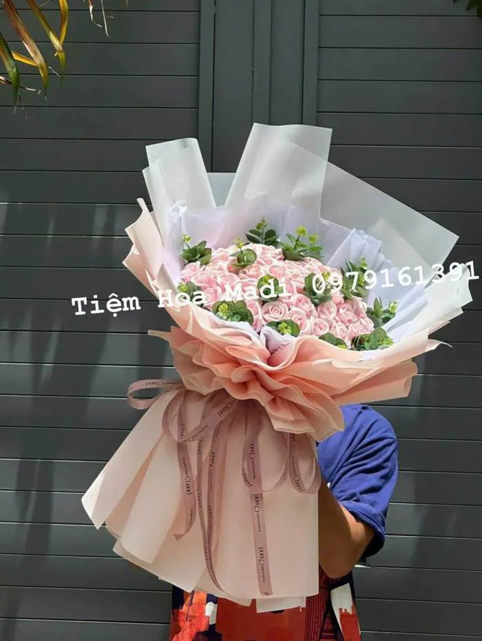 Hoa Tặng Mẹ Người Yêu - Tiệm Hoa Madi
