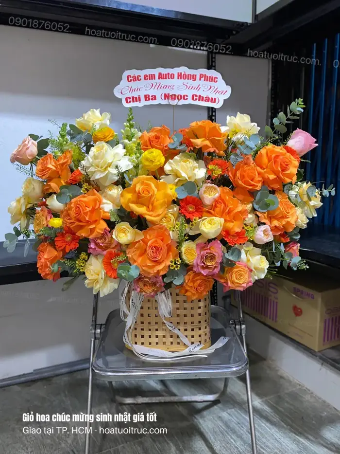 Giỏ hoa sinh nhật HCM ship tận nơi