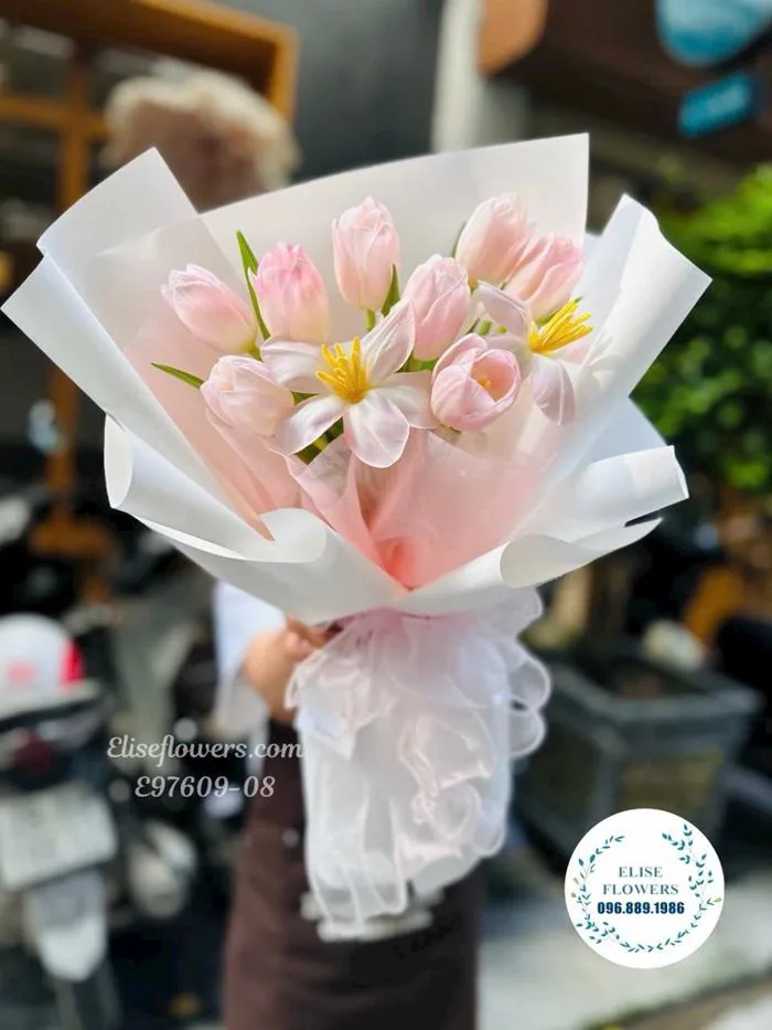 HOA TULIP HÀ NỘI. Bó Tulip Hồng 10 Bông Tặng Sinh Nhật Đẹp, Giá Tốt. HOA TULIP HÀ NỘI. Bó Tulip Hồng 10 Bông Tặng Sinh Nhật Đẹp, Giá Tốt.