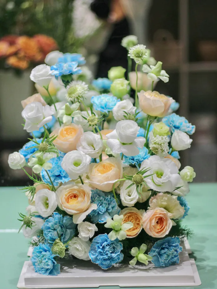 POEM FLOWERS - Hoa sinh nhật - hộp hoa mica trong suốt tone xanh cam sang  trọng tặng đối tác