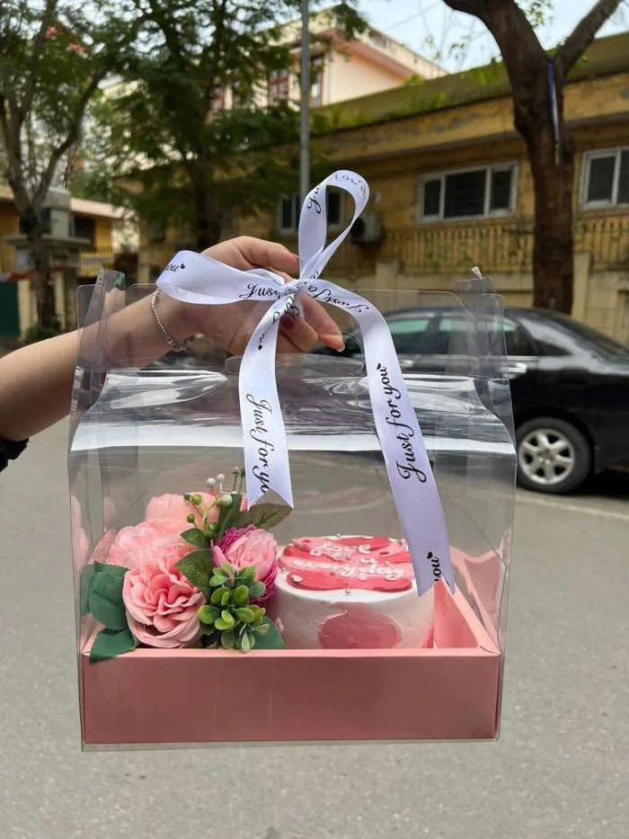 Hộp Mica Đựng Hoa Và Bánh Sinh Nhật - MICA HK